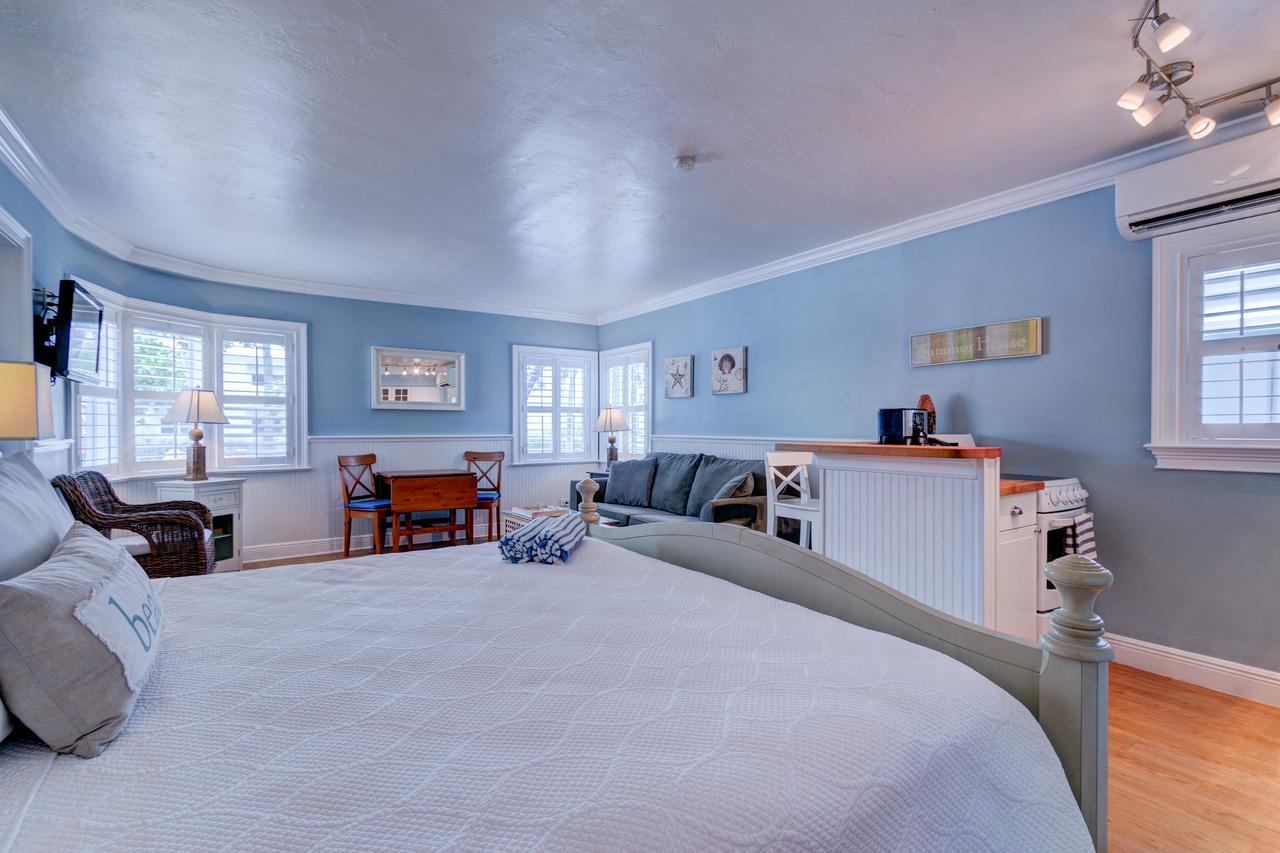 Beachside Village Resort Fort Lauderdale Bagian luar foto