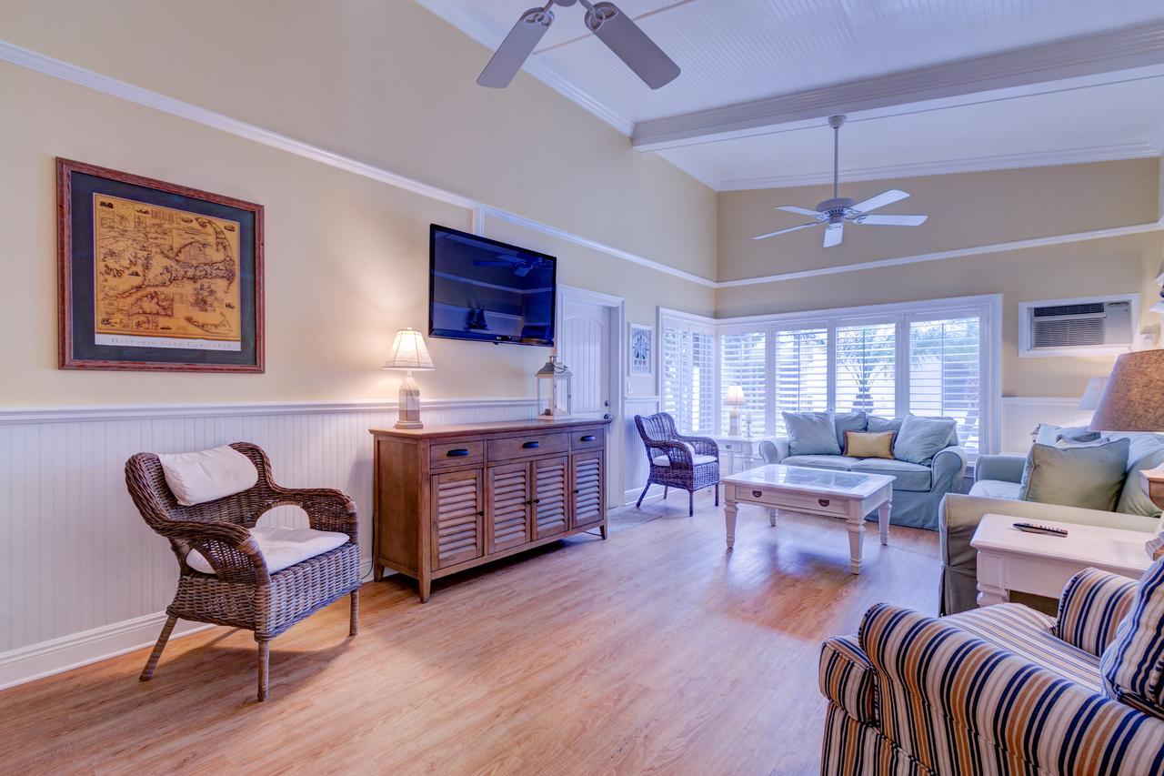 Beachside Village Resort Fort Lauderdale Bagian luar foto
