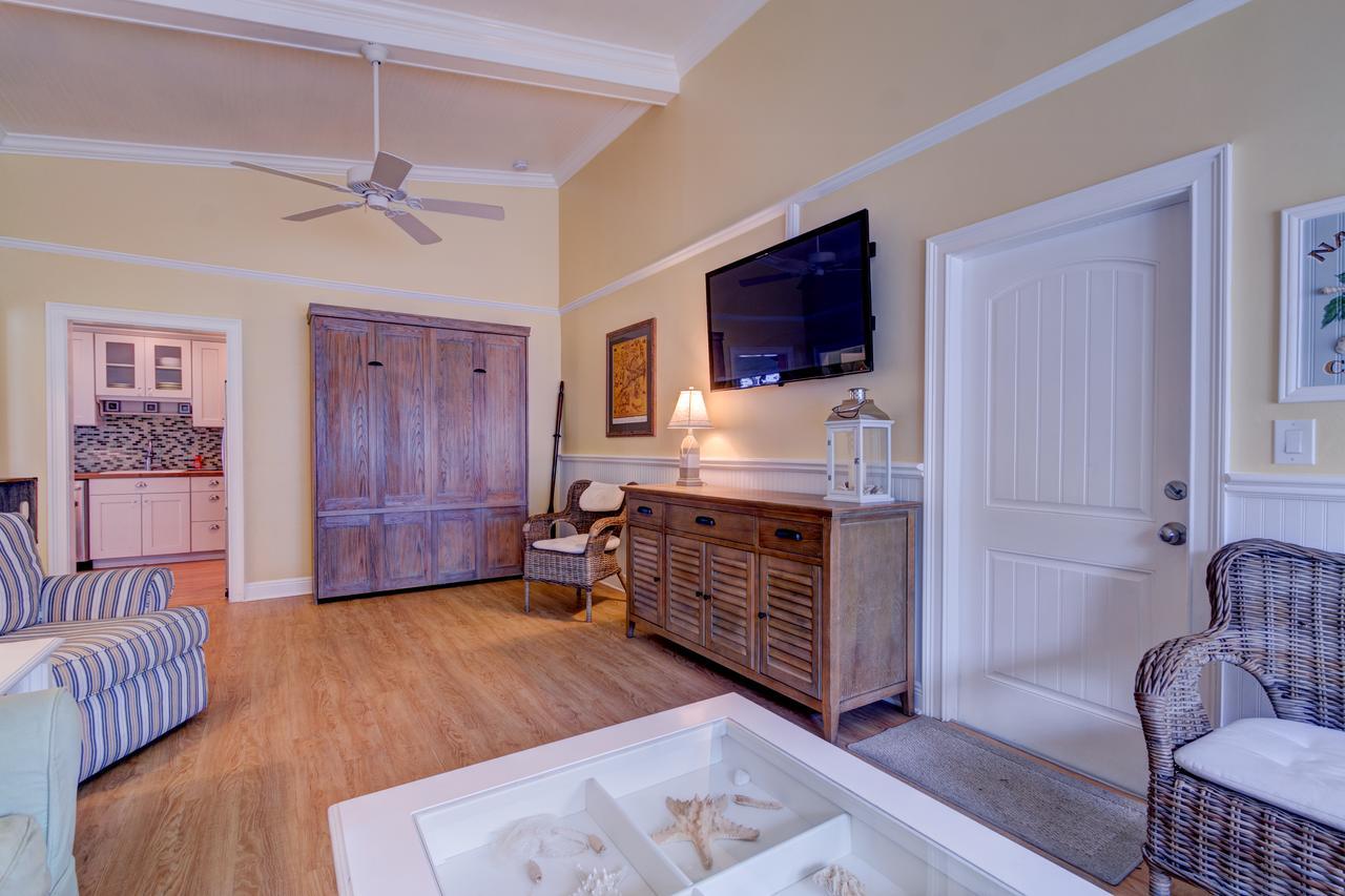Beachside Village Resort Fort Lauderdale Bagian luar foto