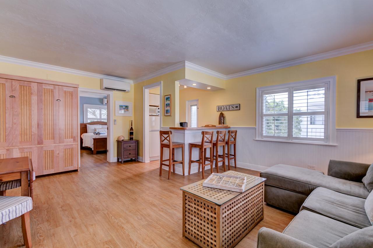 Beachside Village Resort Fort Lauderdale Bagian luar foto