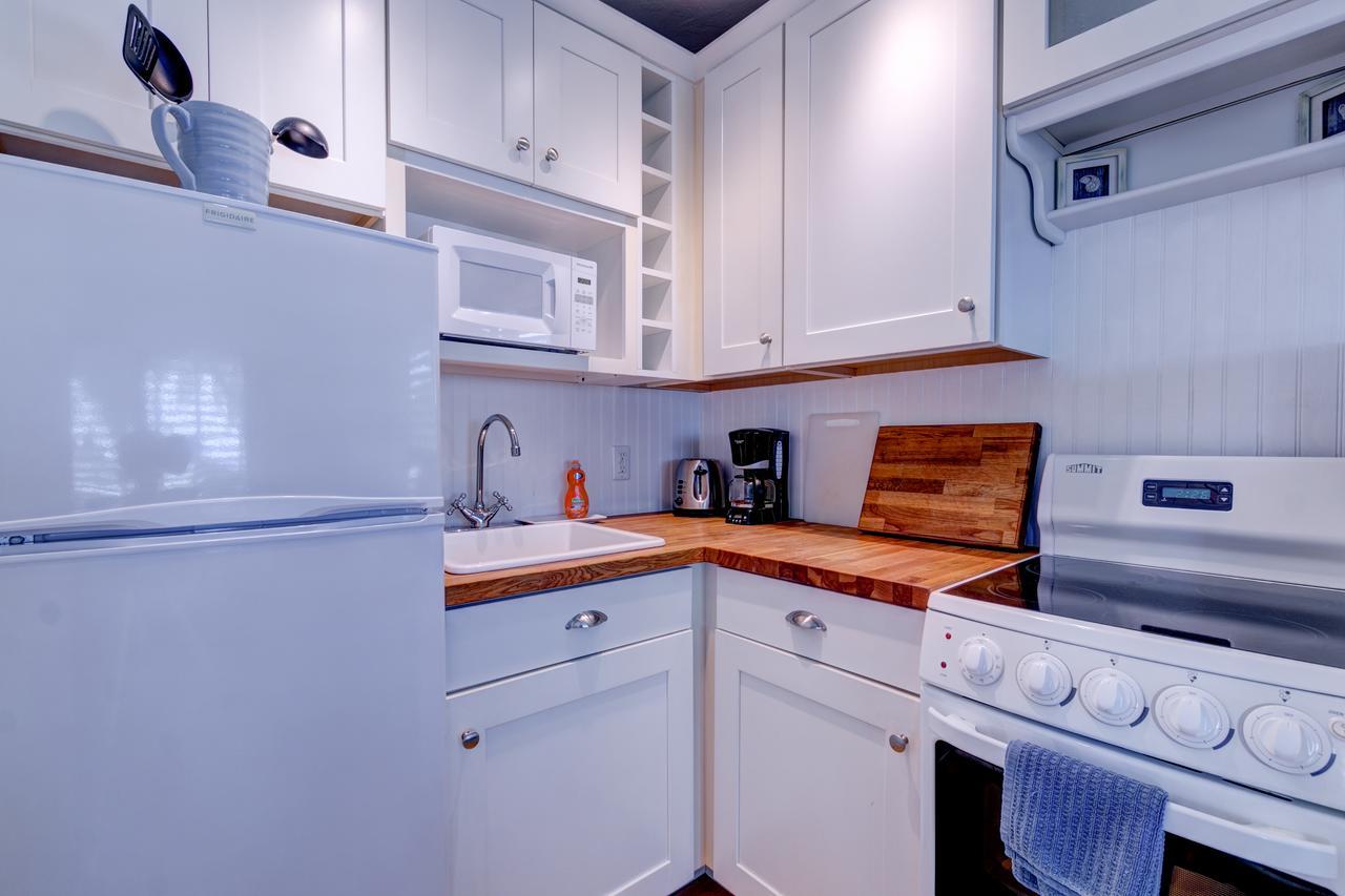 Beachside Village Resort Fort Lauderdale Bagian luar foto