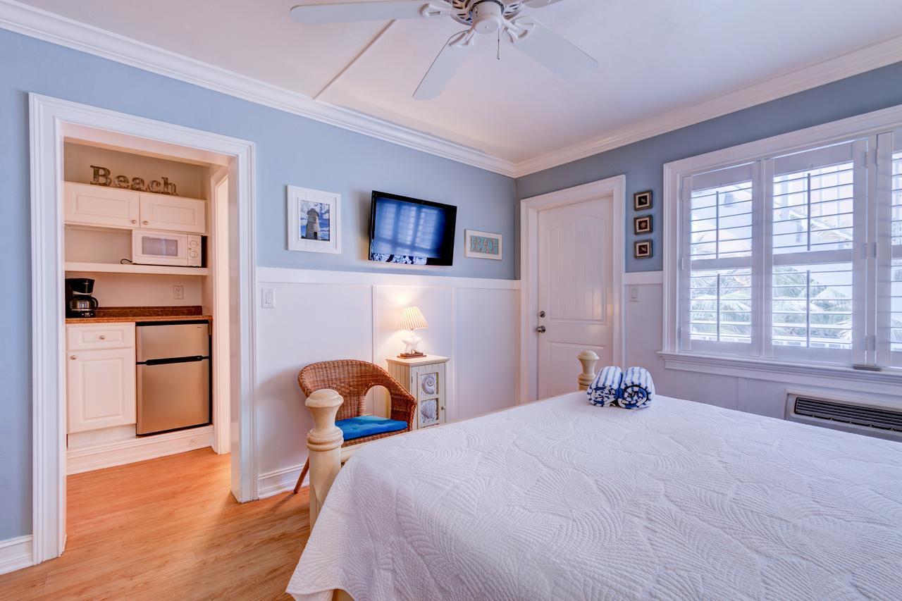 Beachside Village Resort Fort Lauderdale Bagian luar foto