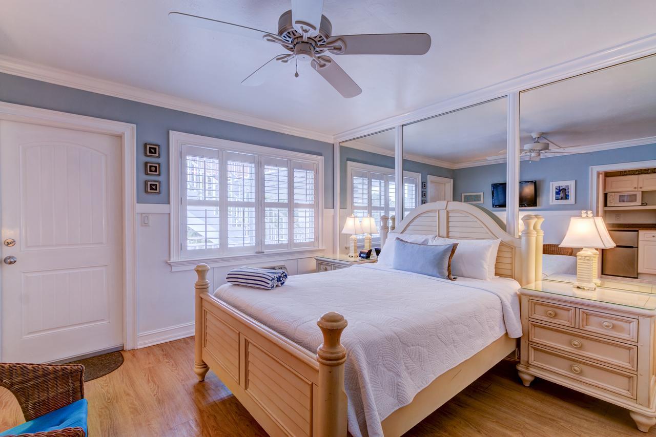 Beachside Village Resort Fort Lauderdale Bagian luar foto